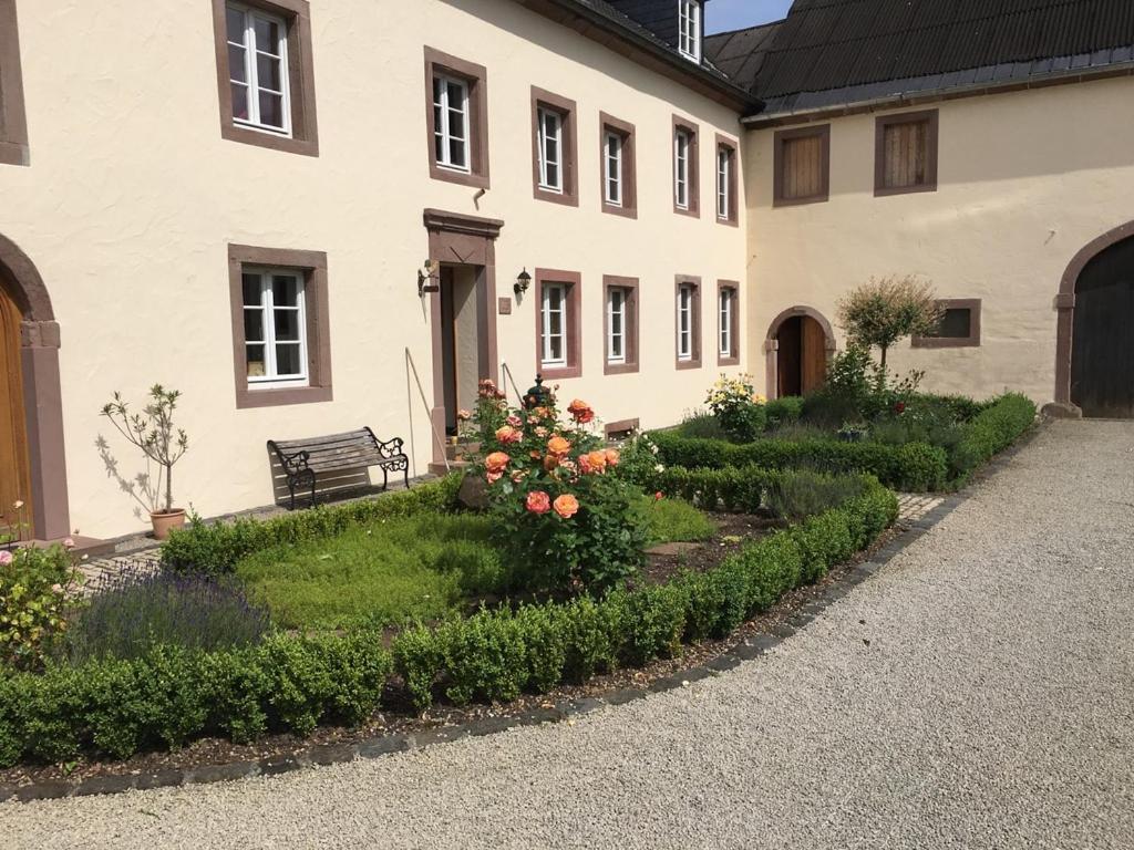 Ferienwohnung In Historischem Bauernhaus In Der Eifel Mettendorf 外观 照片